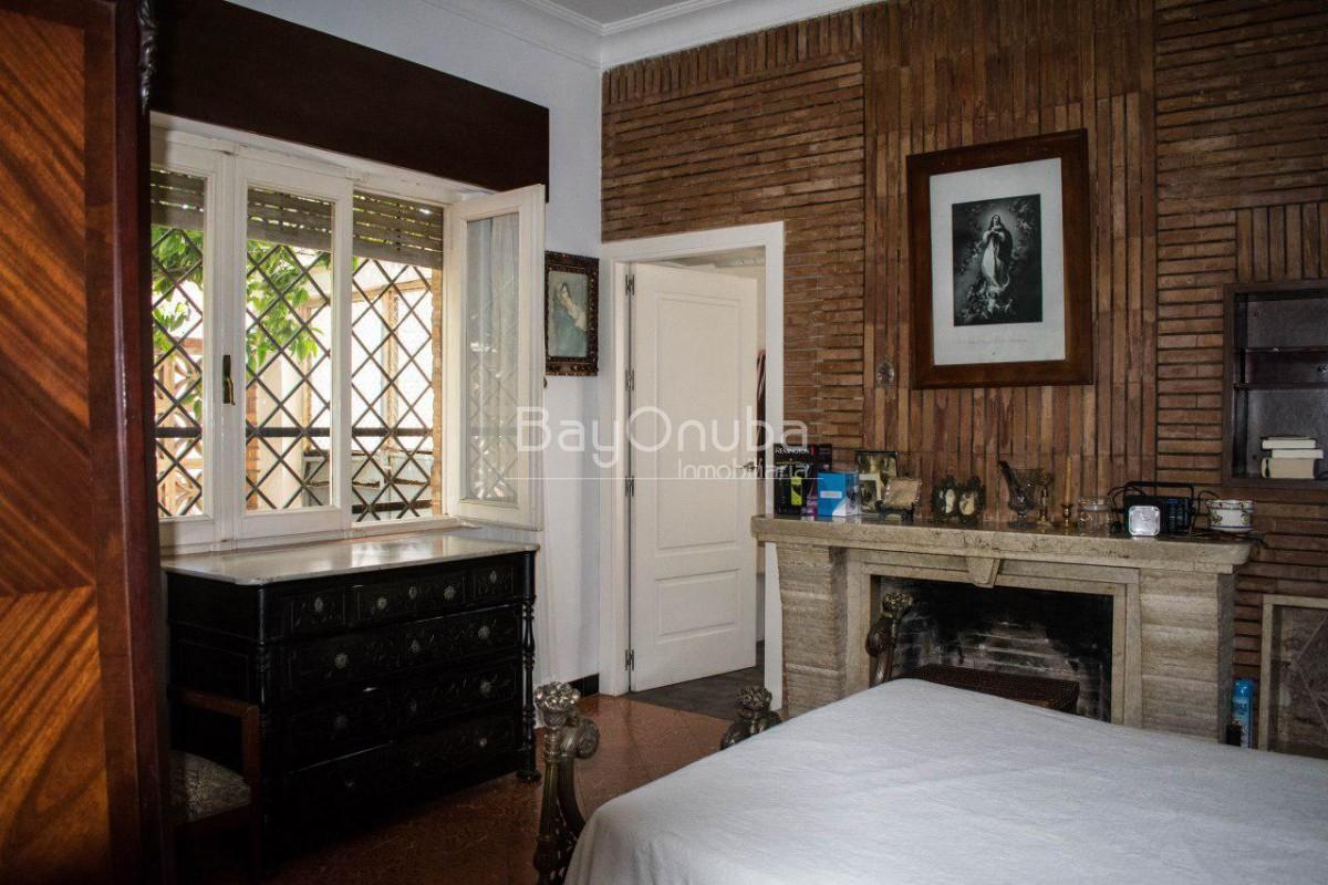 Venta de casa en San Antonio, Adoratrices, Tres Ventanas (Huelva